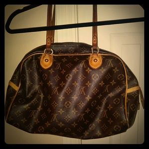Louis Vuitton purse
